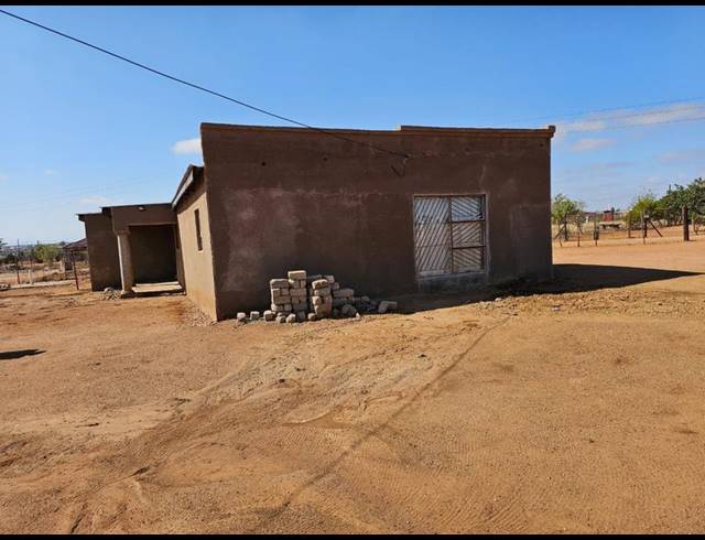 2 BEDROOM HOUSE FOR SALE IN HA-RAVELE